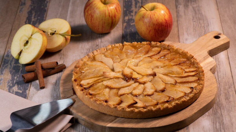 torta cremosa de maçã e canela